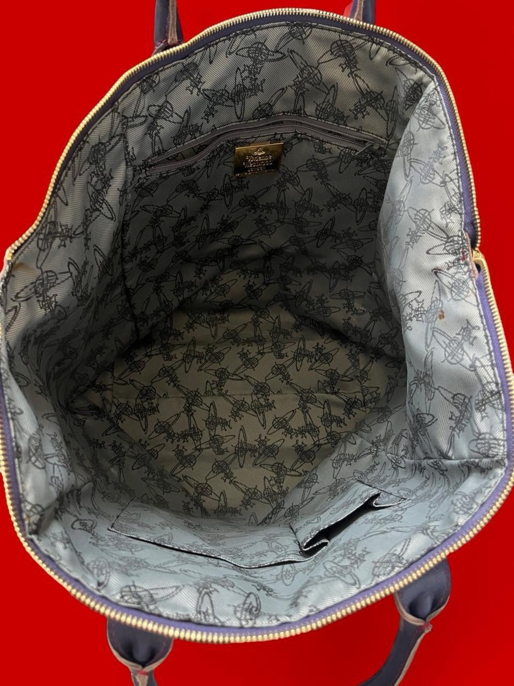 VIVIENNE WESTWOOD • RARE Authentic Vintage GIANT Blue Leather Gold Orb Tote Bag - Picture 3 of 13